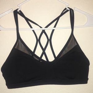 Lululemon sports bra